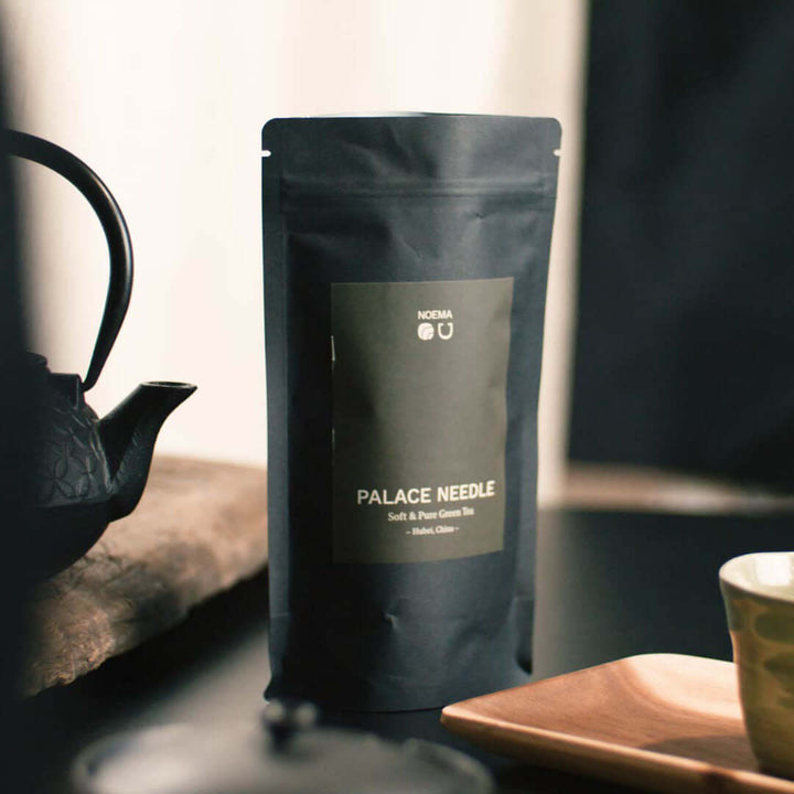 Palace Needle Grüntee Packung in Nahaufnahme